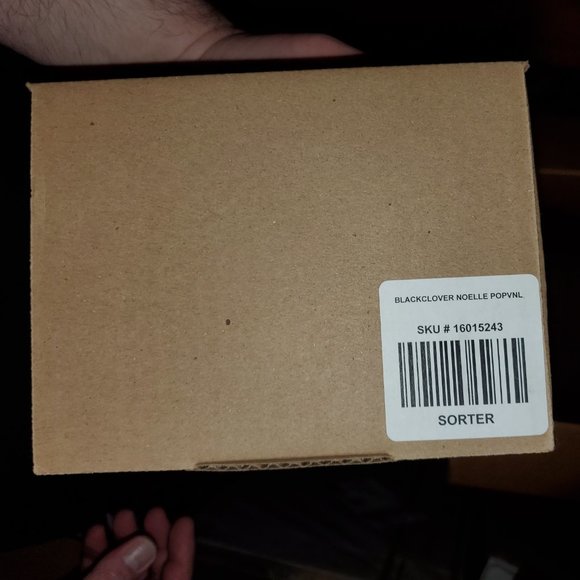 Funko Pop Animation Black Clover Noelle Silva #1100 (Black Bulls) NEW (IS MINT) - Picture 2 of 2